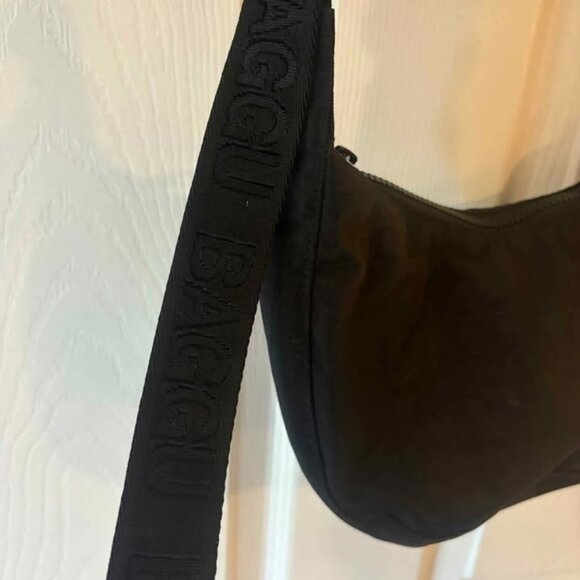 Small Nylon Baggu Crescent Bag - Picture 8 of 9